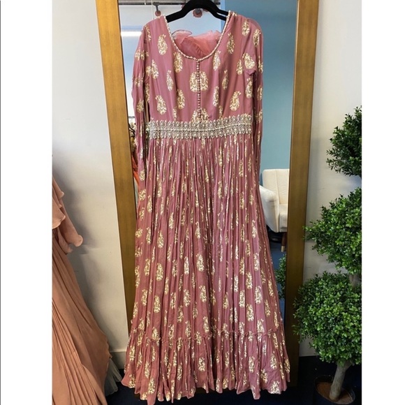 Salwar Kameez Dresses & Skirts - Bhumika sharma original anarkali gown/kurta